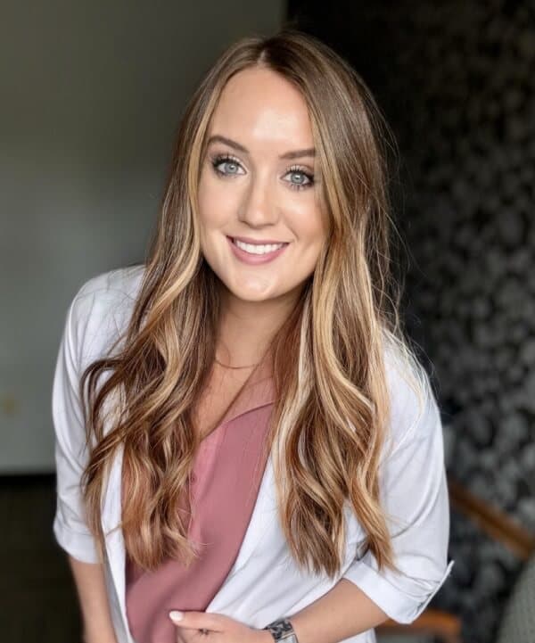 Tess Williams Headshot